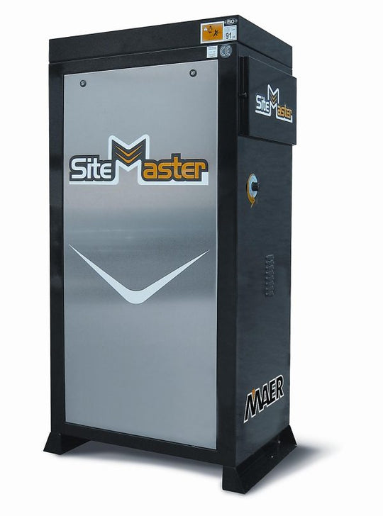 Hot Water Pressure Cleaner Cabinet 2,900 PSI @ 21 L/min