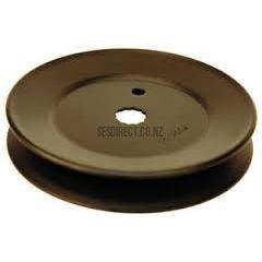 Cub Cadet #7561188, 9561188 Spindle Pulley