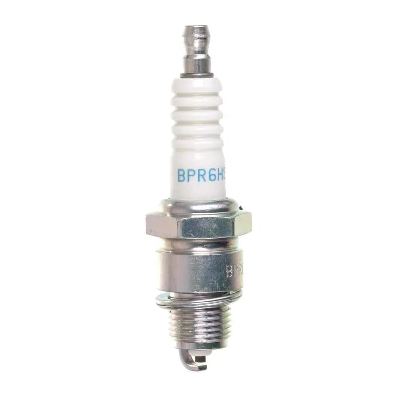 New NGK Japanese Industrial Standard Spark Plug For Suzuki #KR6A-10 New NGK Japanese Industrial Standard Spark Plug For Suzuki #KR6A-10